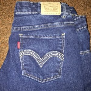 Levi’s dark blue jeans